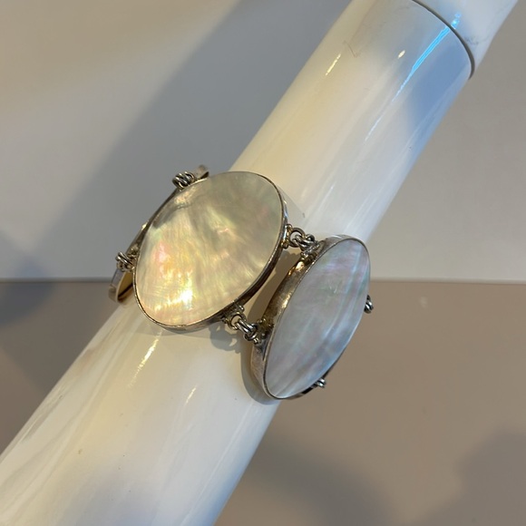 White Abalone Shell Sterling Silver Bracelet - Picture 1 of 7